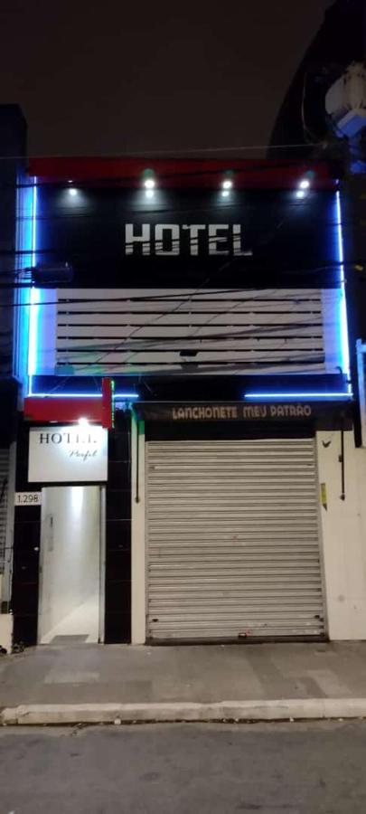 Hotel do amor Perfil